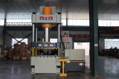 四柱油壓機(jī)廠(chǎng)家來(lái)告訴你油壓機(jī)的壓力上不來(lái)的