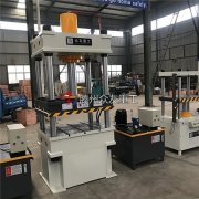 為什么四柱舔磚壓塊機操作會沒有反應？